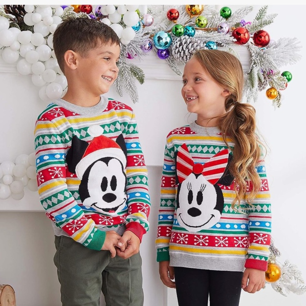 Disney Store Mickey Family Holidays Boys Sweater - Picture 9 of 10